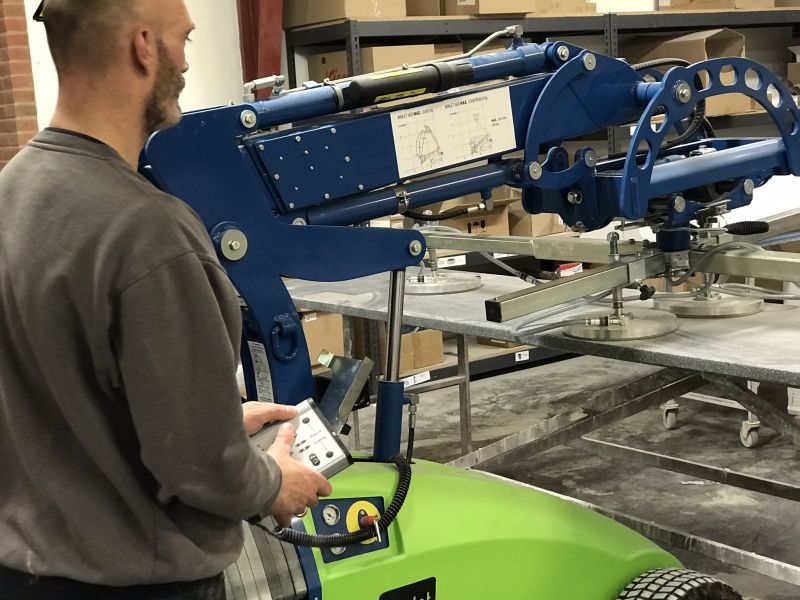 Winlet 600 vakuumløfter hos Kuma