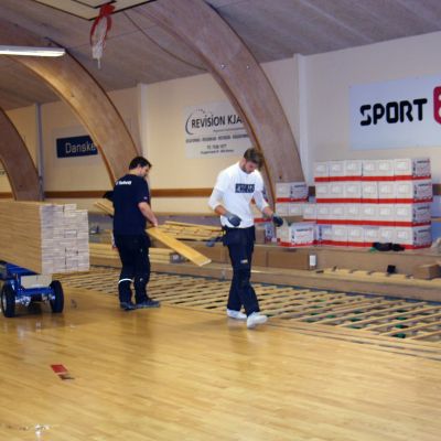 Gulvlægning med ErgoMover Lift & Go