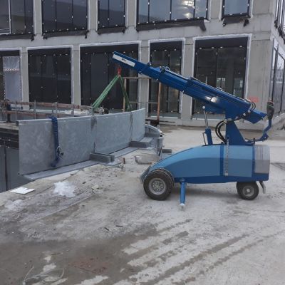 Lasius 1t handling cement blocks