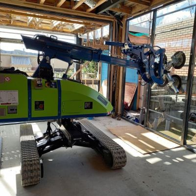 Winlet Crawler BL with large window